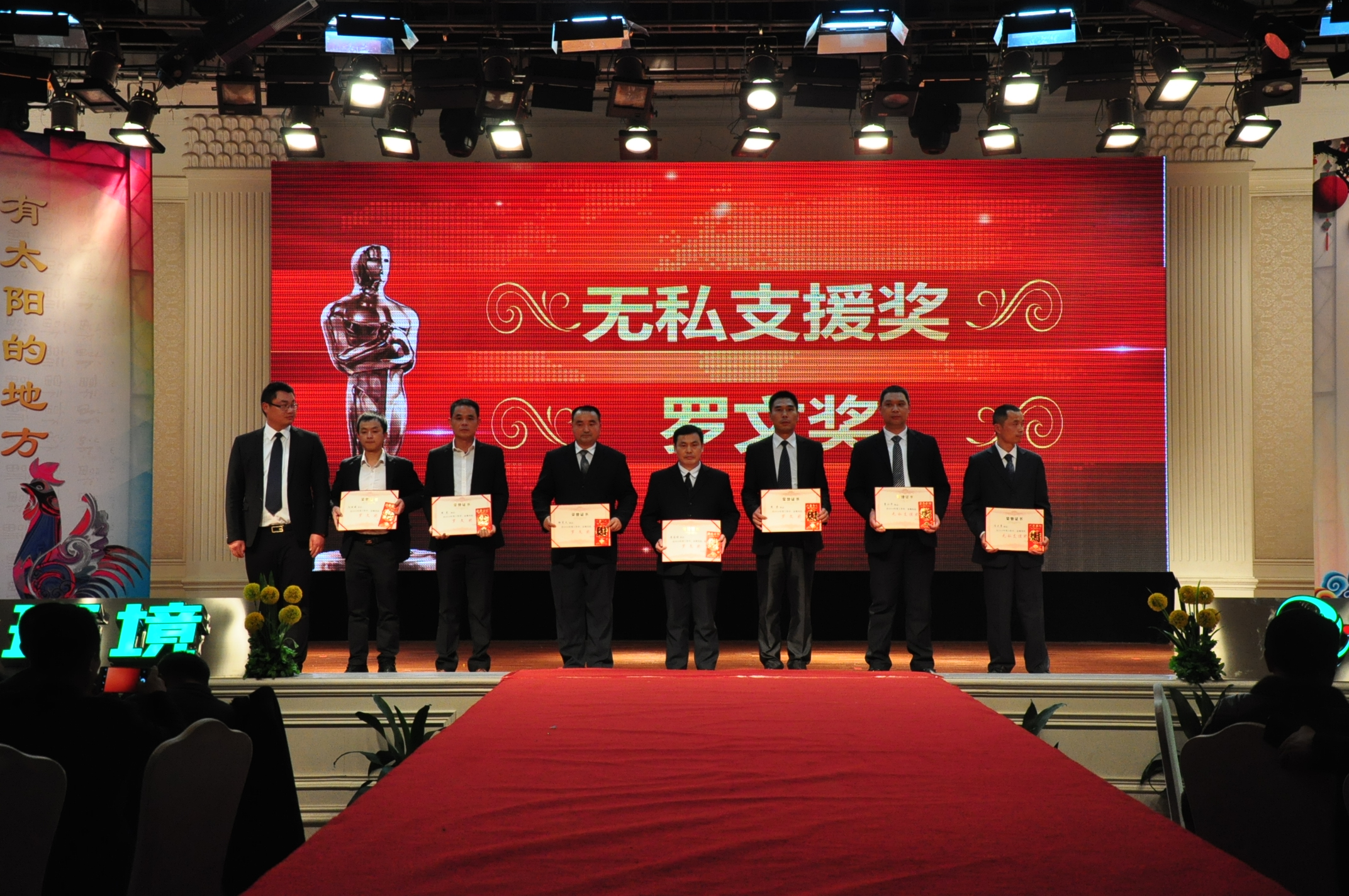 長沙清潔,長沙清潔服務,長沙專業(yè)清潔,長沙清潔公司,湖南專業(yè)清潔,長沙保潔公司,長沙專業(yè)保潔,長沙物業(yè)保潔